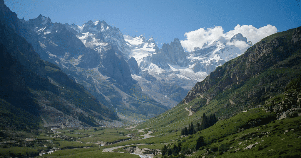 Grünes Tal mit Bergen in Patagonien Argentinien – Naturparadies für deutsche Auswanderer